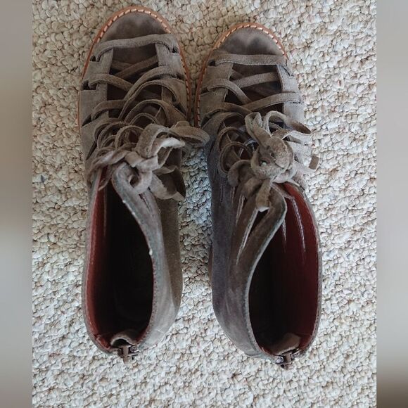 Jeffrey Campbell gray Luxe suede Corwin Lace-Up Booties Size 7 - Picture 3 of 16